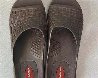 Okabashi Heavy Duty Rubber Flip Flop Sandal Large