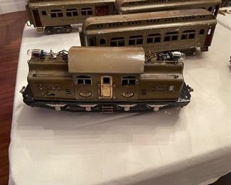 Lionel Standard Guage Train Set w/ Track and accessories