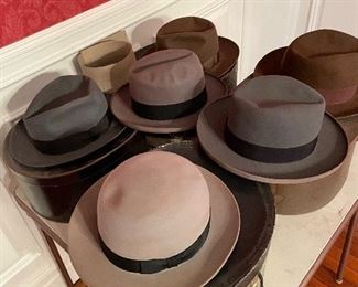 1940s vintage Men's Has, Stetson and more with original Boxes