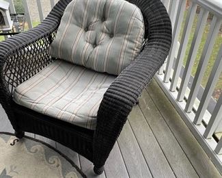 Quality 3 Season Room Furniture Set