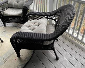 Quality 3 Season Room Furniture Set