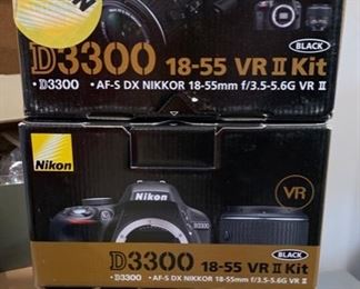 138. Nikon Camera D3300 18-55 VRII Kit MSPHMI