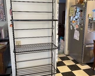 Metal bakers rack