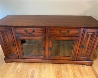 005 Winners Only Entertainment Center