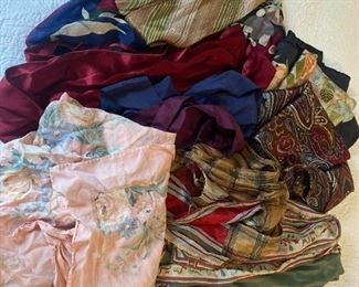 068 Silk Scarves