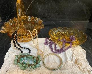 077 Costume Jewelry etc