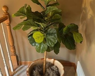 099 Artificial Fiddle Leaf Plant