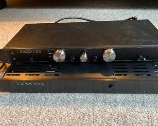 115 Bryston 2B LP Stereo Amplifier and 04B PreAmp