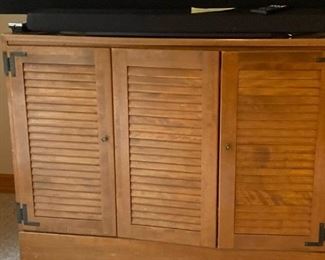 116 Wooden Stereo Cabinet