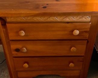 129 Kincaid Shaker Ridge Nightstand