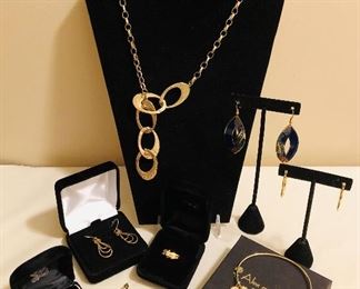 Goldtone Fashion Jewelry Collection Lot 2 
