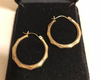 14K Gold Hoop Earrings (1.7 Grams) 