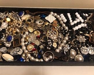 2 Pounds - Jewelry Parts & More For Crafting Lot 1