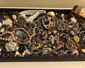 2 Pounds - Jewelry Parts & More For Crafting Lot 8
