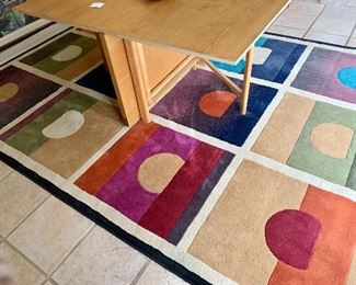 #16- Oriental Weavers Andy Warhol Pop Abstract Suns area rug- 11.2 x 7.1- $300