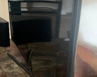 #48- 55" Samsung Curved screen HDTV- 3 HDMI- Model UN55KU650DF - $250