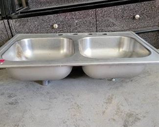 Aluminum 2 Well Sink Basin