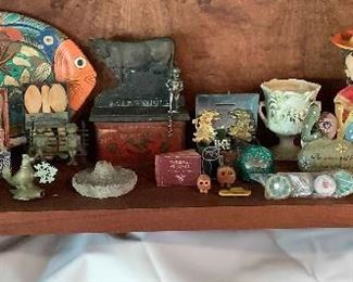 Wle021 Vintage Toys, Brass, Ceramics & Other Collectibles