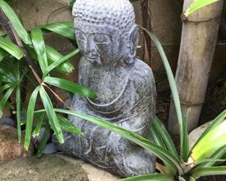 WLE049 - Sitting Buddha Statue 