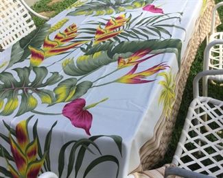 WLE068 - Patio Table & Chairs & More