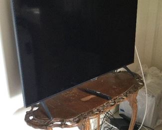 WLE093 - Samsung 43” Flat Screen TV w/Remote