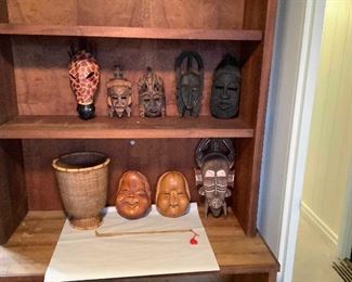 Wle165 - Carved Wooden Masks