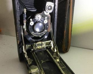 WLE202 - Vintage Kodak 3a Autographic Kodak Special Model B Camera