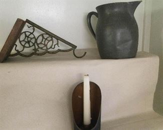 WLE262 - Assorted Vintage Metal Items