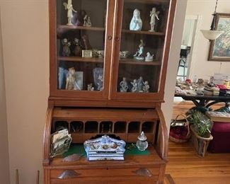 Antique rolltop secretary desk