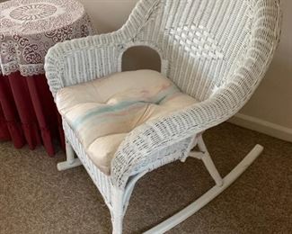 White Wicker Rocking Chair 29w 35d 35h seat 17w 16.5d