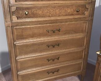 Chest of drawers: 36w 20d 50h American of Martinsville USA Made 6 pc bedroom set includes queen headboard, dresser with mirror, chest of drawers, 2 night stands.