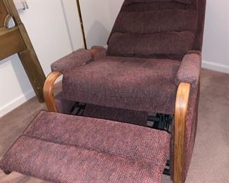 Pride USA Made Power Lift Recliner - Pride Specialty 3-Position Full Recline Lift Chair,model GL-310 30w seat 21w 20d and seat 20h from floor. Raspberry fabric with extra cover piece included (new).