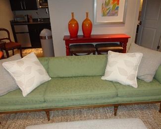 MID-CENTURY MODERN COUCH