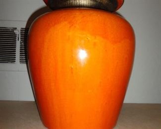 CLAY VASE WITH LID