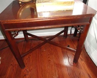 END TABLE NIGHT STAND