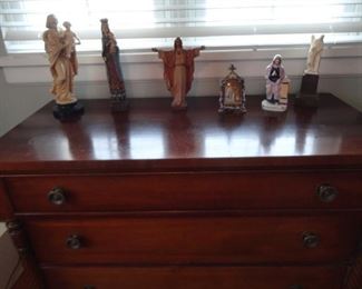 HOLY ITEMS BLESSED BY THE POPE 