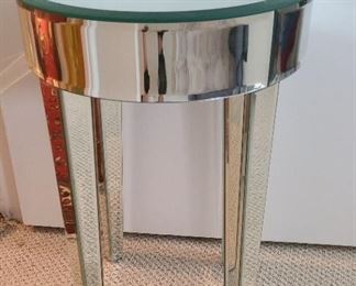 Mirrored accent table