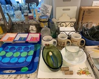 Assorted Kitchenware