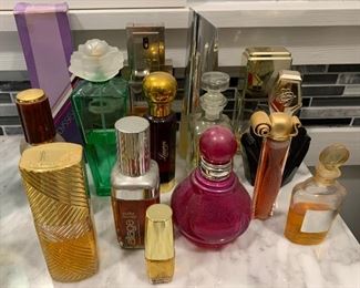 Assortment of Perfume/Cologne