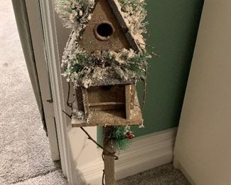 Wooden Birdhouse Decor