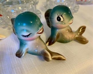 2 Japanese Vintage Anthropomorphic Fish Salt And Pepper Shakers