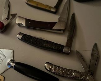 Knives in various conditions.