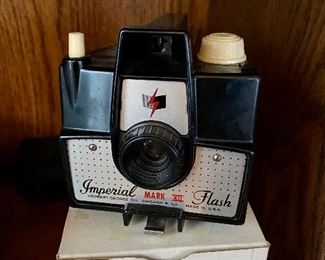 Imperial Flash Camera