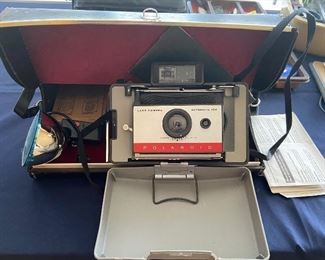 Polaroid 220 Land Camera with Flash, Case and Manual