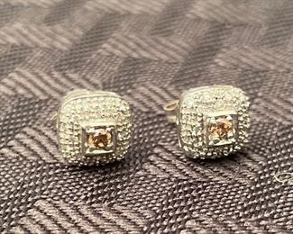 34-EZ- $100 
14kt white gold and brown diamonds modern studs 2.2 gram