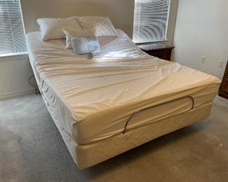 48____$$250
Queen sz Tempupedic mattress on adjustable base
 • 24high 60wide 80deep 