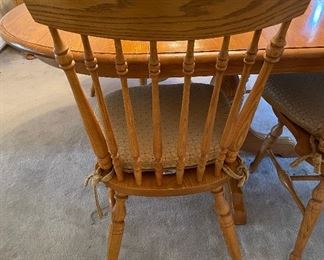 60____$375
Ethan Allen Oak Table & chairs
dining table  • 30high 66wide 42deep 
high back chairs  • 38high 22wide 23deep 