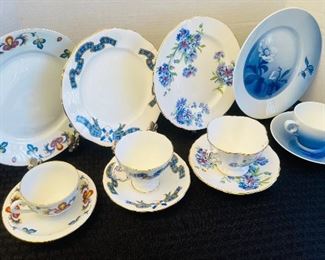 22_____ $50 
 Lot : set of 4 cups of saucers & dessert plates Norway,Danish, English 