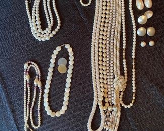 125_____ $36 
Lot of pearls costume jewelry 