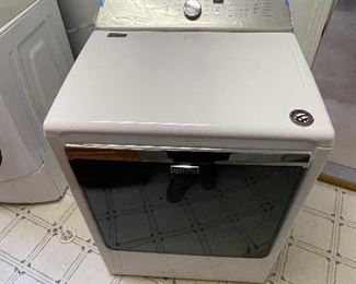 $375 Bravo dryer almost new 